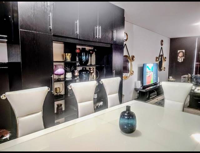 3 BEDROOM APARTMENT FOR SALE IN BEDFORD GARDENS